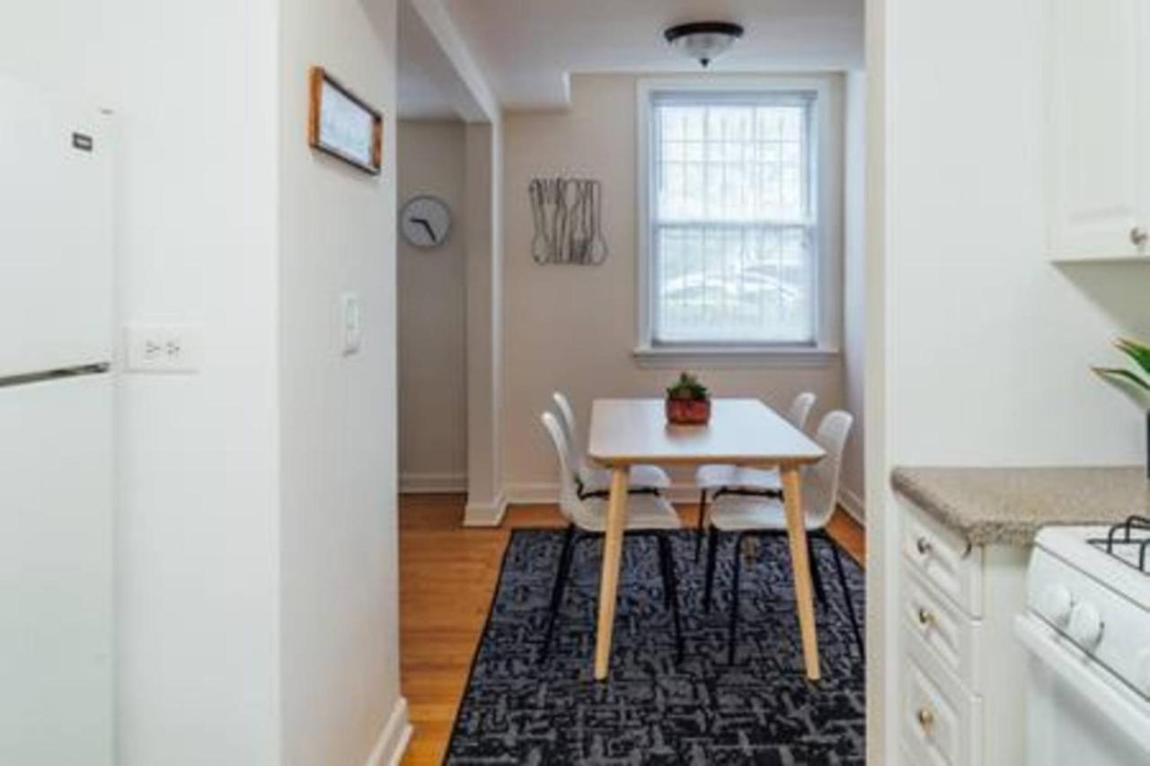 Cozy & Stylish 2Br Apt Near O'Hare Int'L Airport - Central Cozy Dunning Exterior photo